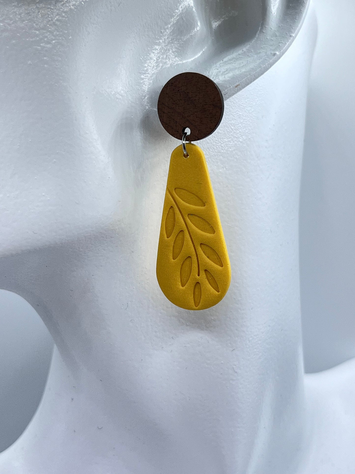 Yellow Leaf Impression Dangles